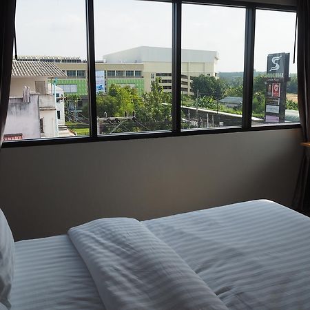 Apartament A3 Living Surat Thani Zewnętrze zdjęcie