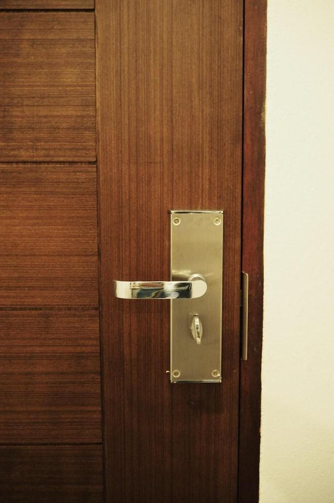 Apartament A3 Living Surat Thani Zewnętrze zdjęcie